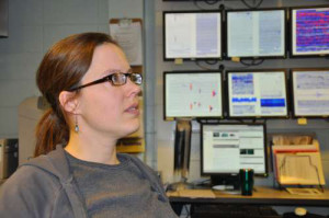 Michelle Coombs in the AVO Ops room / Courtesy USGS Paul Laustsen