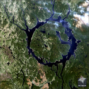 Landsat image Lake Minicougan